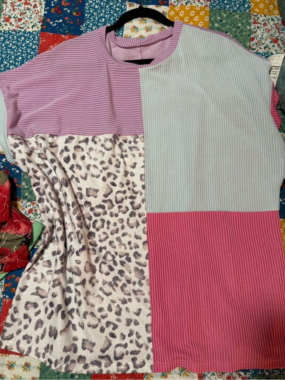 Colorblock Leopard Print Women's Top - Pink & Lavender